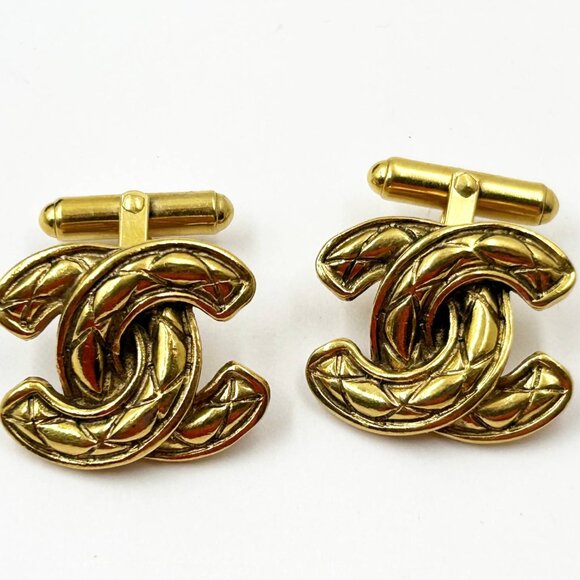 Chanel Rare Vintage Gold Plated CC Quilted Cufflinks - Picture 1 of 3